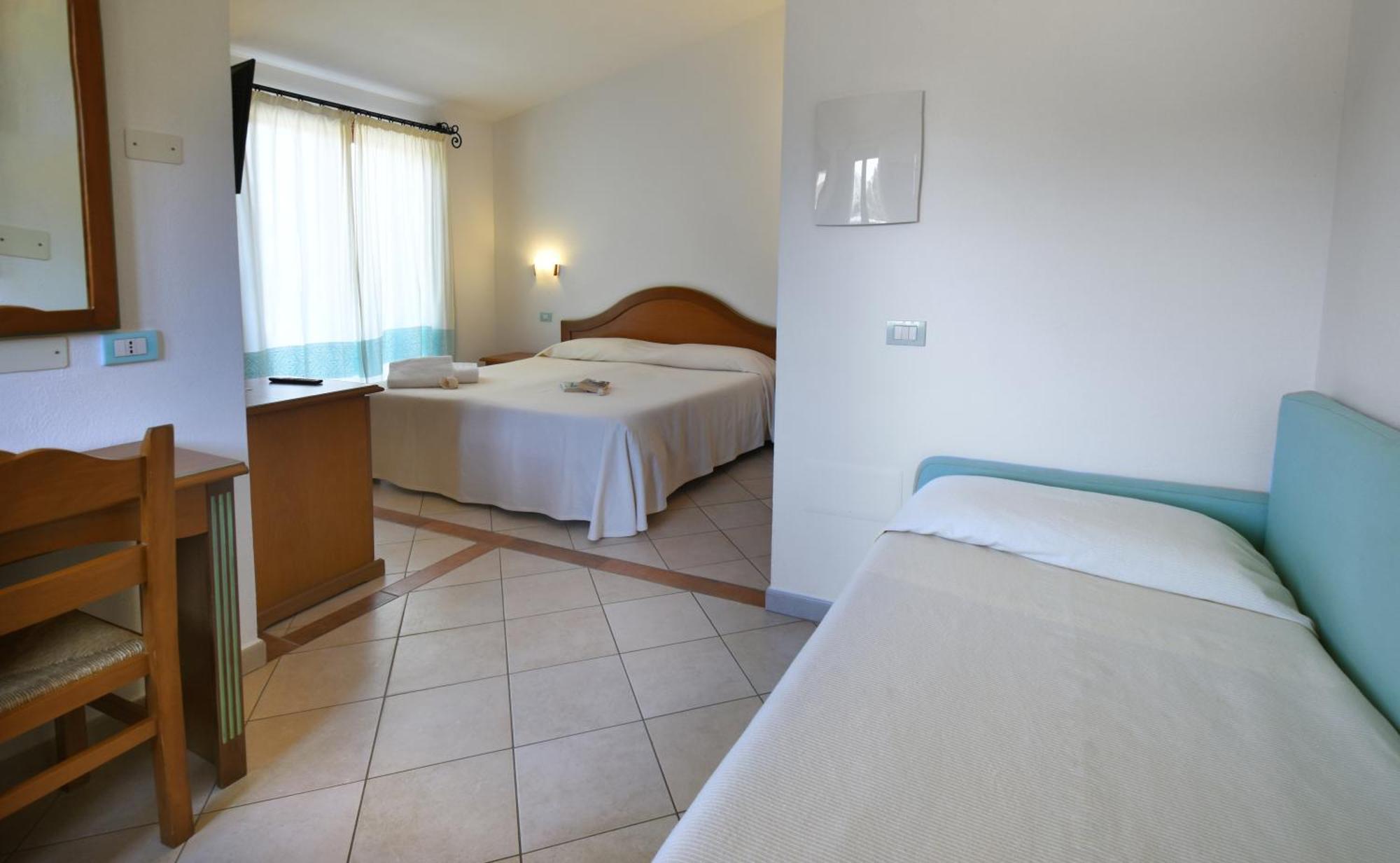 Le Anfore Hotel Villasimius Eksteriør billede